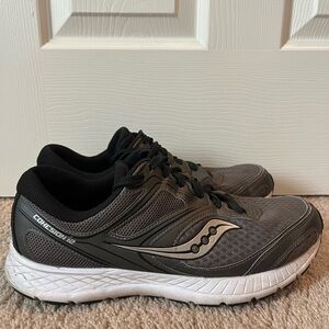 Saucony men’s tennis shoes